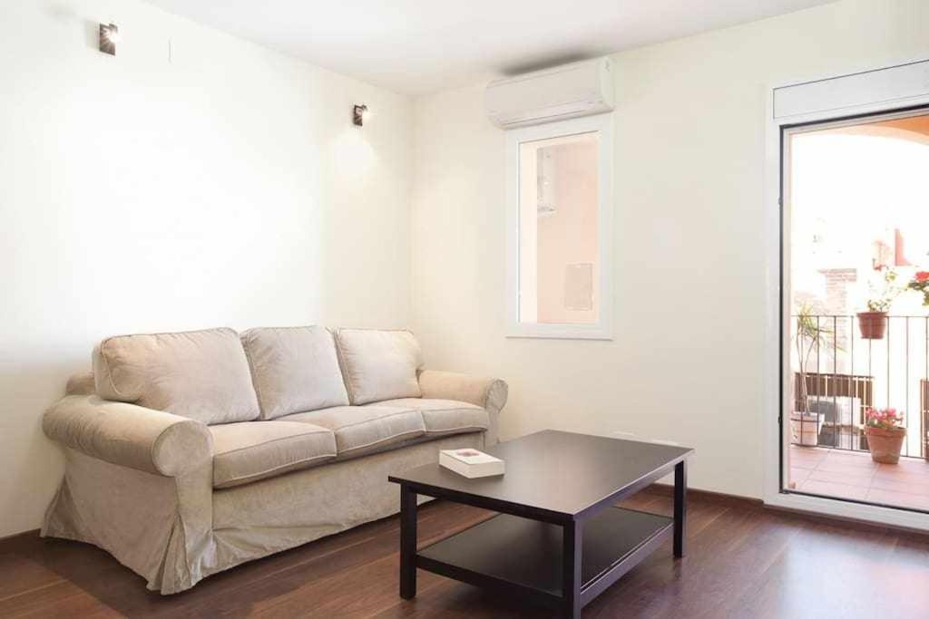 Apart Centrico Con Terraza En Gracia บาร์เซโลนา ภายนอก รูปภาพ